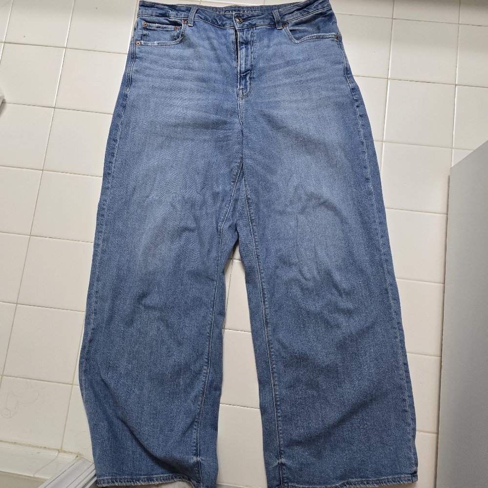 American Eagle Wide Leg Jeans